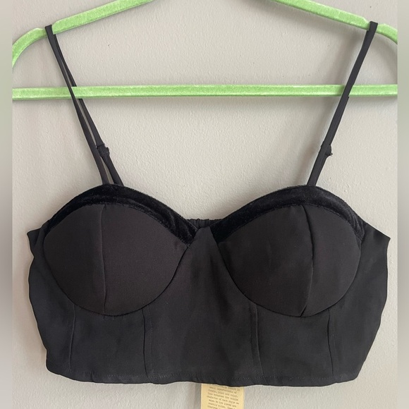 BO•G Collective  Black Cropped Top - Picture 1 of 5